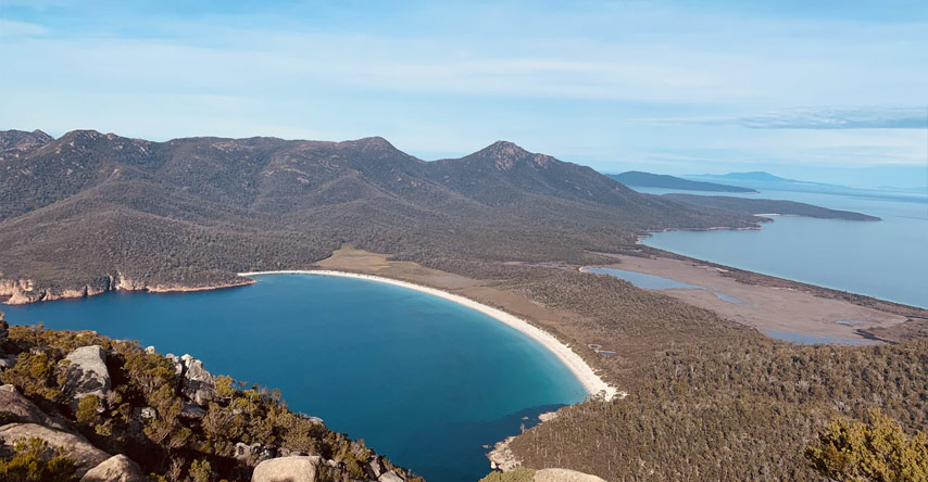 as praias mais bonitas da australia wineglass bay tasmania